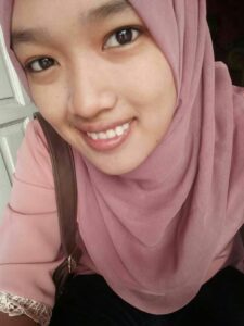 Kisah Yanti si Gadis Cantik Berjilbab
